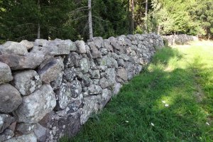 Stein um Stein aufgeschichtet